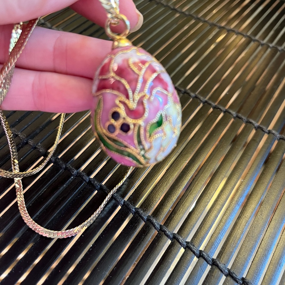 Vintage Cloisonné Egg Shapped Pendant